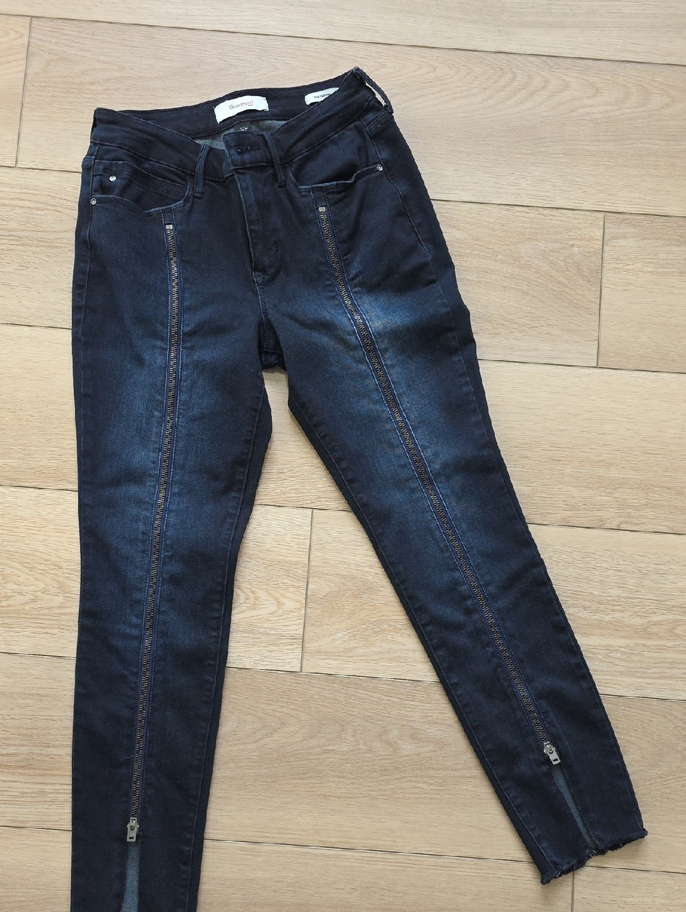Women's Dark Blue Zipper-Front Skinny Jeans